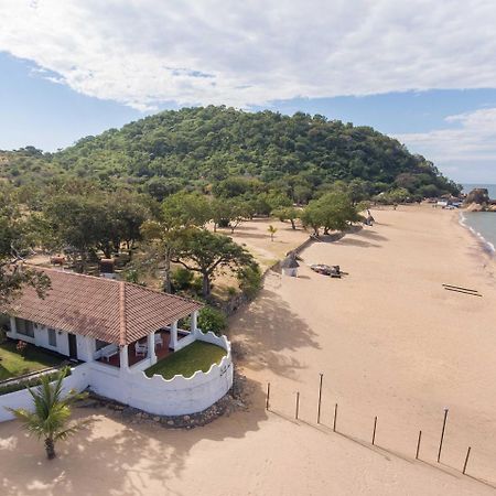 Sunbird Livingstonia Beach Salima Exterior photo